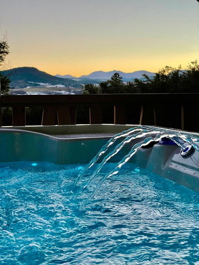 Domaine Les 2 Mondes Hotel Aydat Luaran gambar