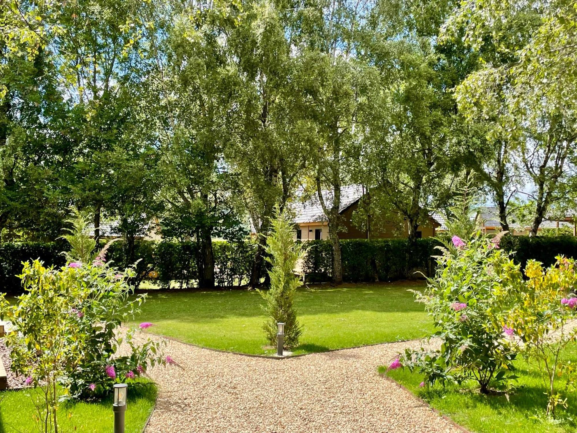 Domaine Les 2 Mondes Hotel Aydat Luaran gambar